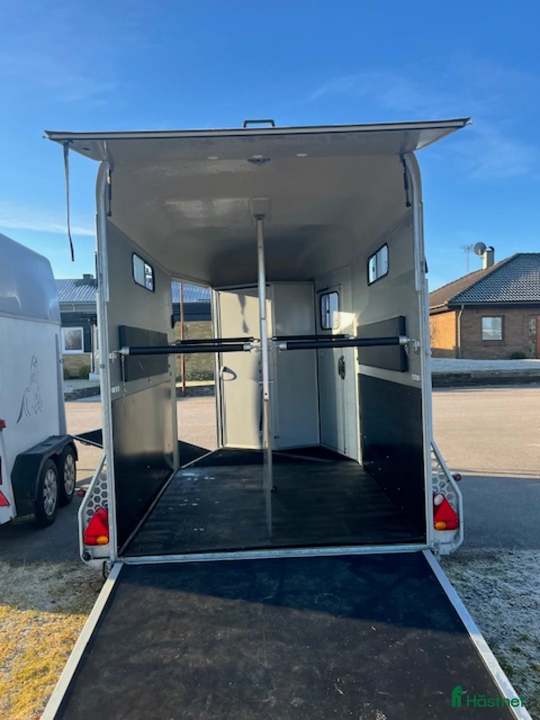 Hästtransporter  fordon & transport till salu: Cheval Touring XL -24 i nyskick - Annons 2