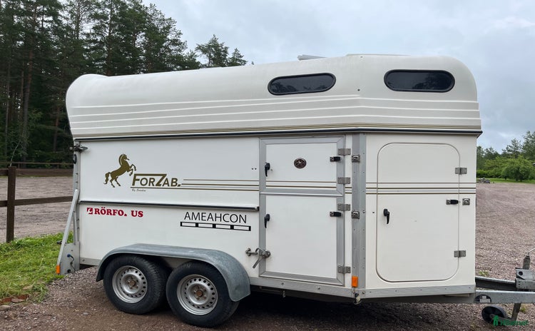 Hästtransporter  fordon & transport till salu i Valbo - Annons 10