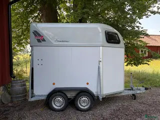 Hästtransporter fordon & transport till salu: Henra Amazone - Annons 5
