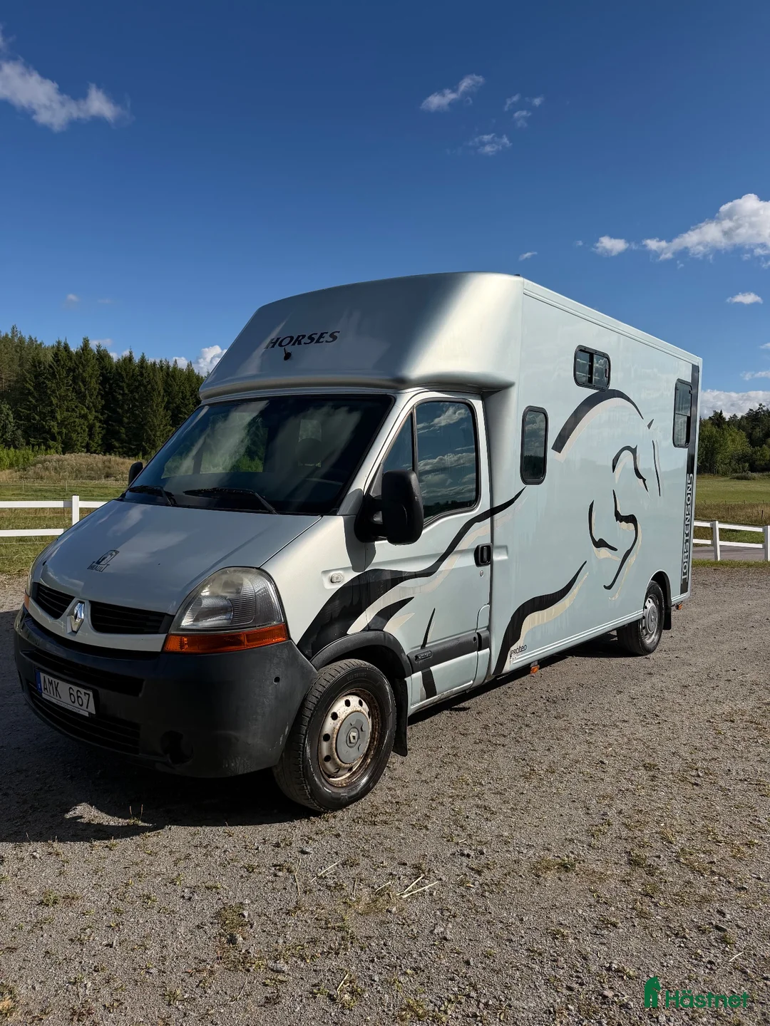 Hästlastbilar  fordon & transport till salu: Hästlastbil b-kort Theault  i Uppsala - Annons 2