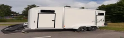 Hästtransporter  fordon & transport till salu: Umesläp B50 - Ett bakåtvänt hästsläp - Annons 2
