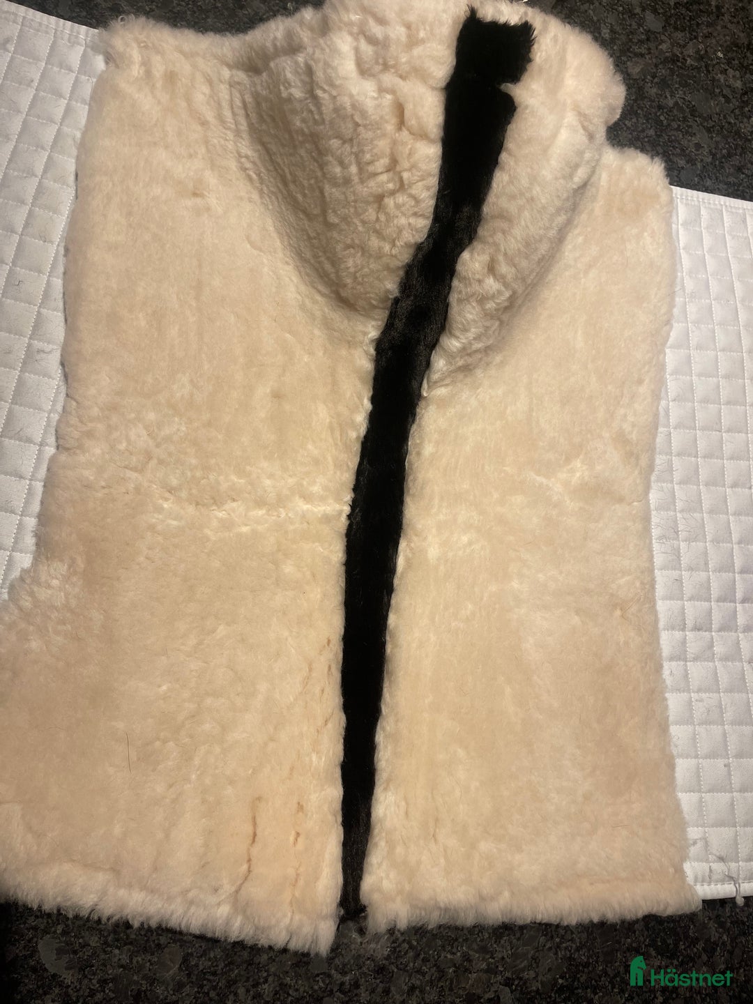 Schabrak & Vojlockar hästutrustning till salu: Kvalitetsschabrak från Lemieux till salu i Borås - Annons 6