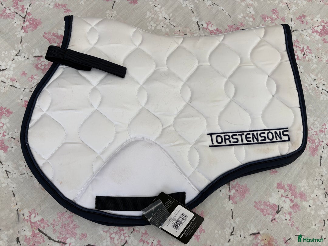 Schabrak & Vojlockar hästutrustning till salu: Två nya schabrak ponny i Vaggeryd - Annons 3