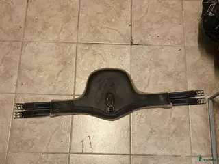 Sadeltillbehör hästutrustning Begagnad sadelgjord med fluff i Hörby - Annons 12