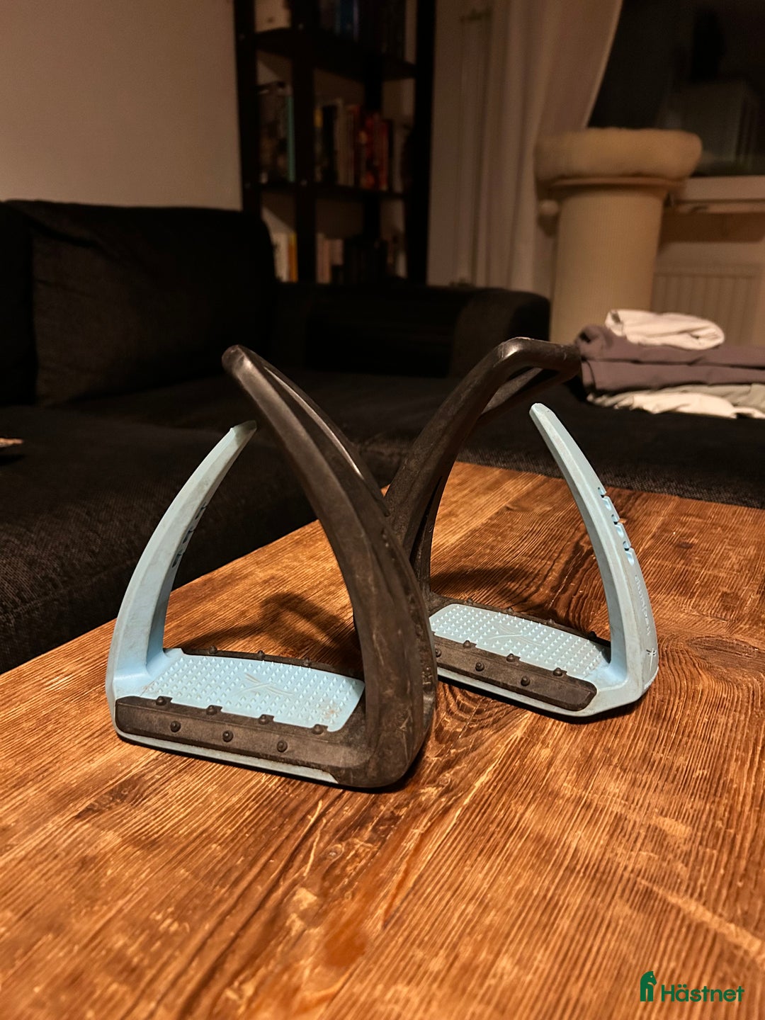 Stigbyglar hästutrustning till salu: Freejump soft up lite i Skövde - Annons 1