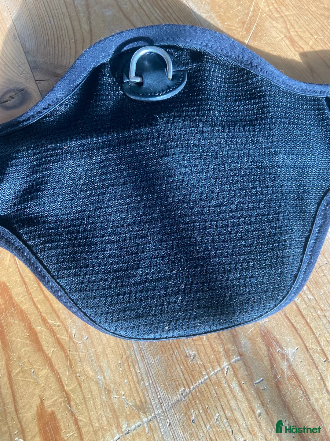 Sadeltillbehör hästutrustning till salu: 65cm ELT sadelgjord i Veddige - Annons 3