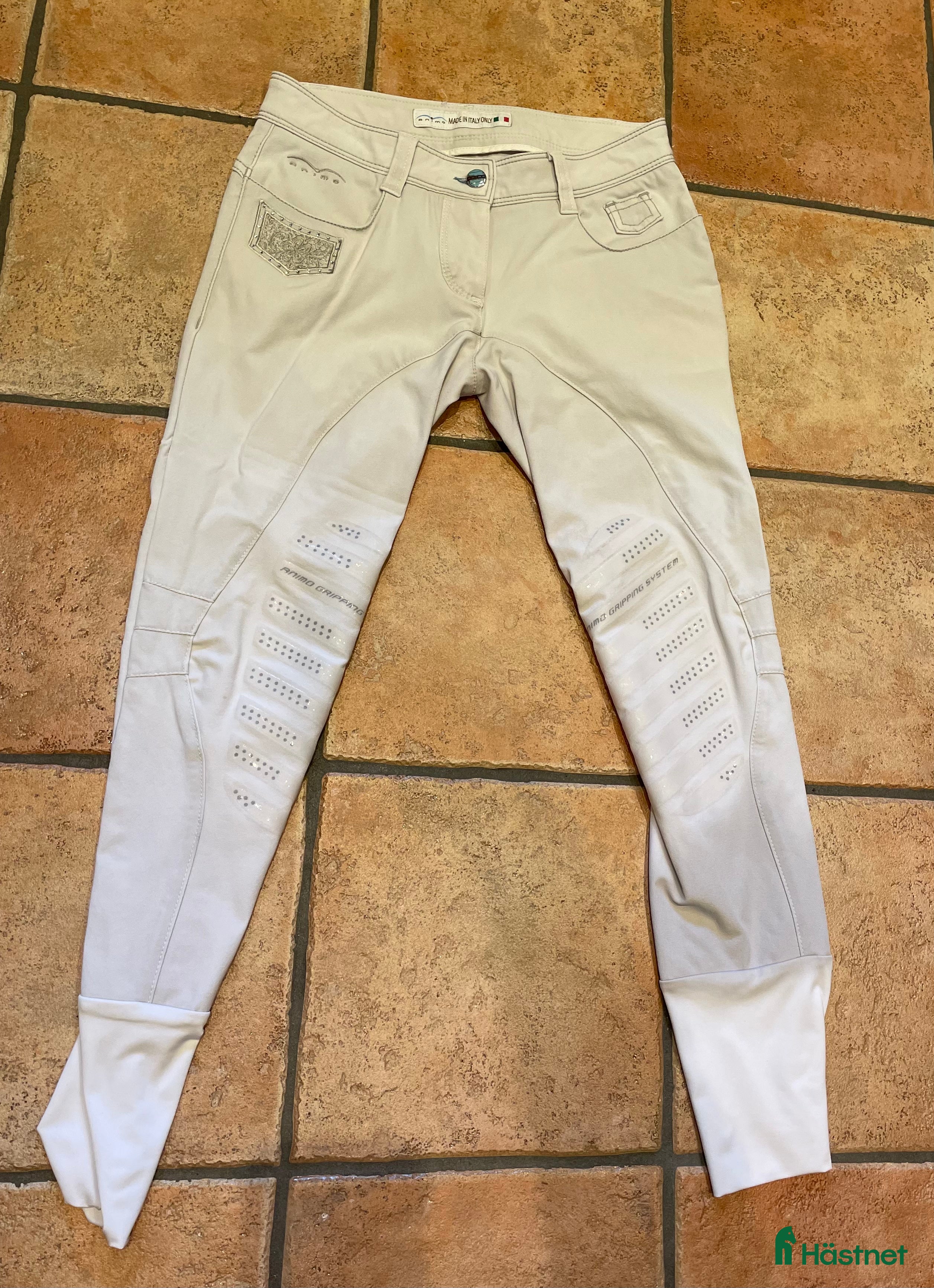 Ridbyxor ryttarutrustning till salu: Animo ridbyxor  i Asarum - Annons 3