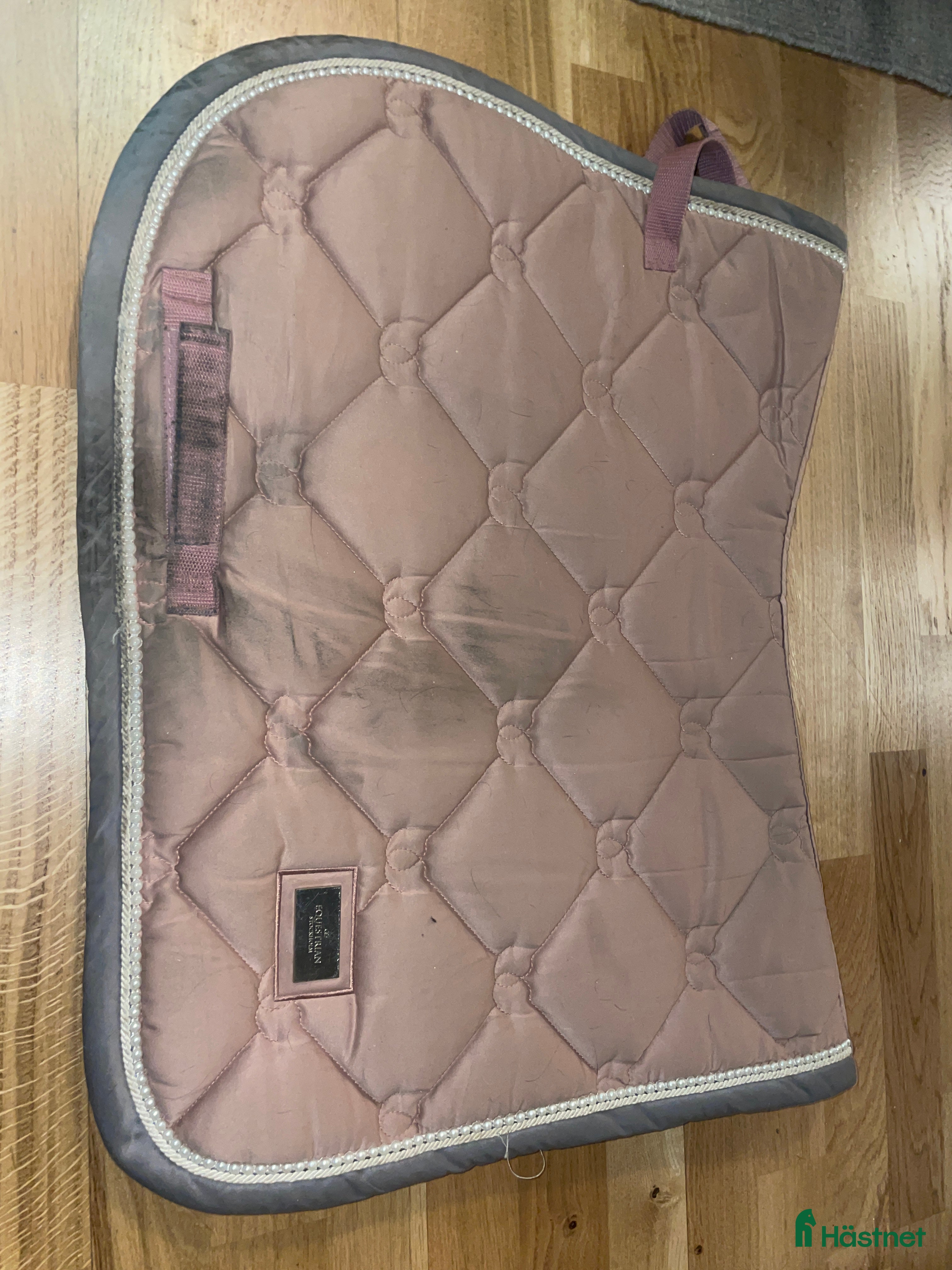 Schabrak & Vojlockar hästutrustning es schabrak i Ås - Annons 24