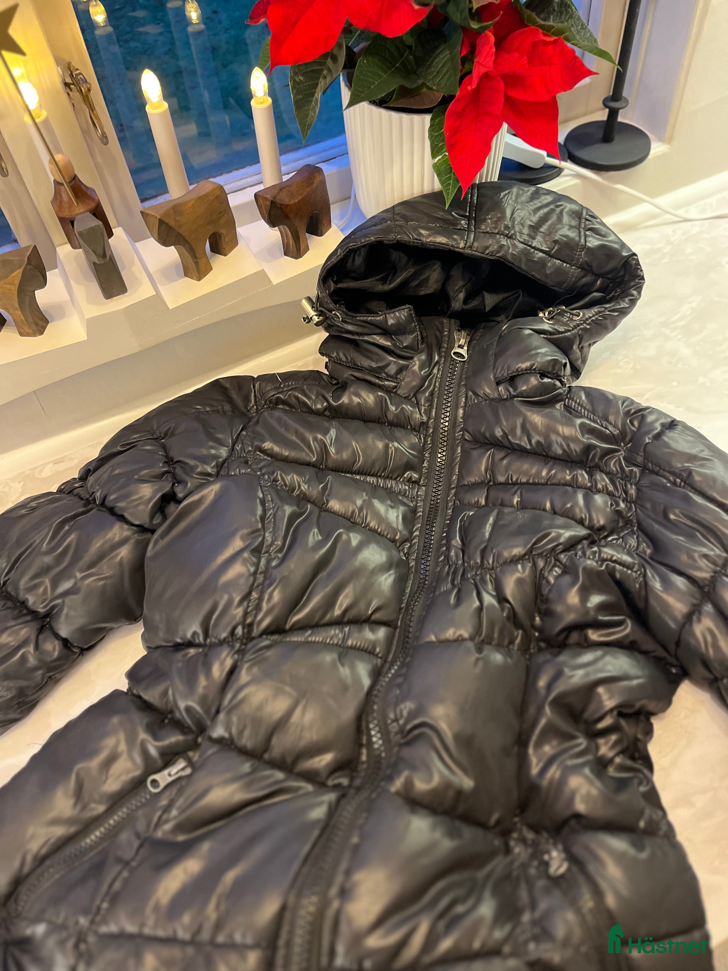 Jackor & Kavajer ryttarutrustning till salu: VINTERJACKA FRÅN TRUE NORTH! i Stånga - Annons 13