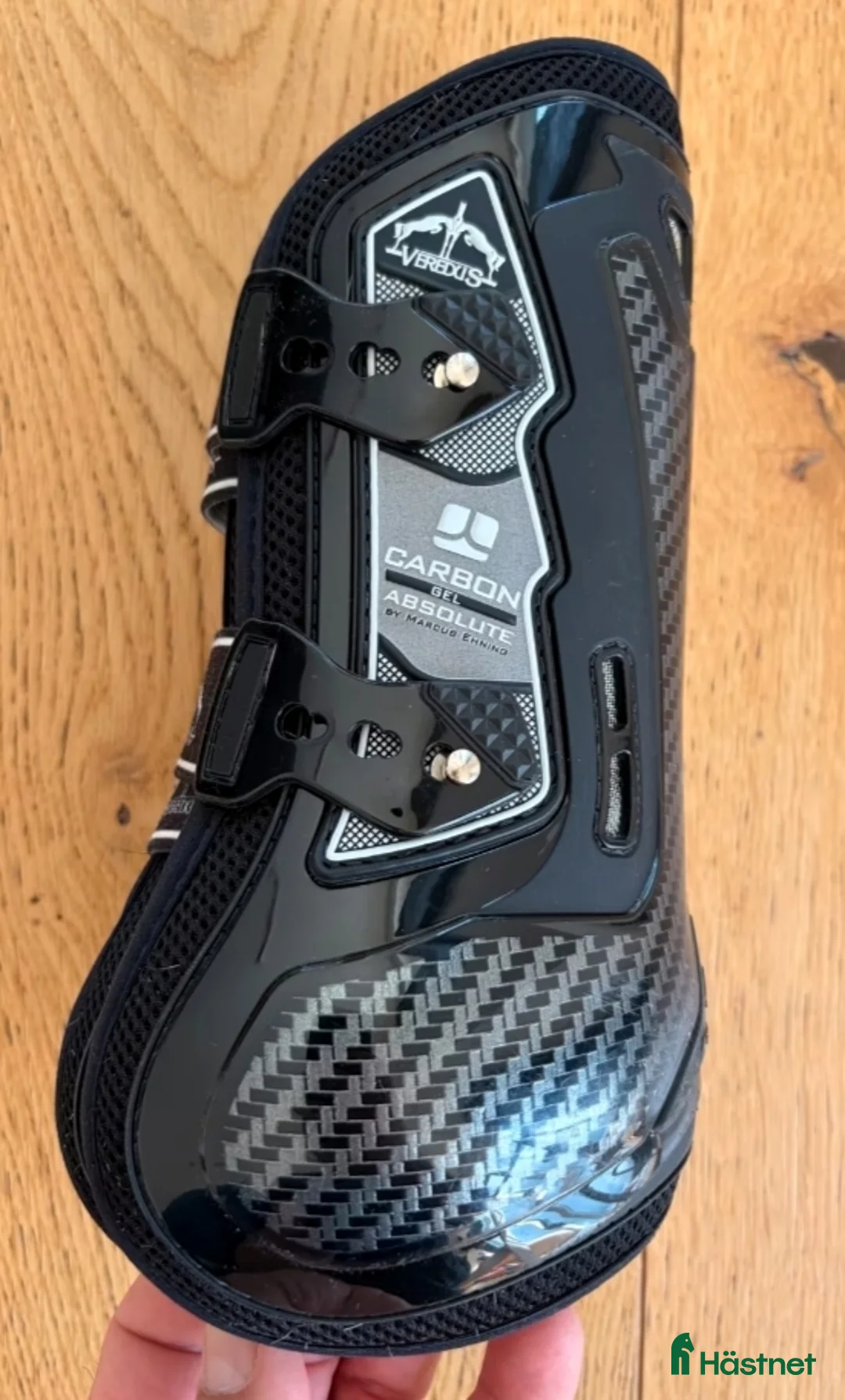 Benskydd hästutrustning till salu: Veredus Carbon Gel Absolute L - Annons 1