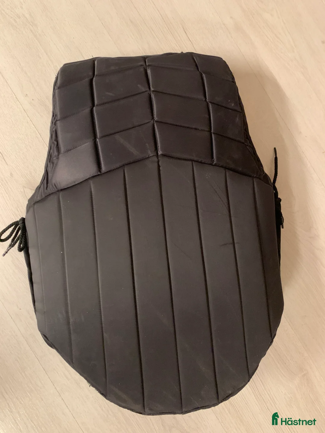 Säkerhetsvästar ryttarutrustning till salu: Racesafe väst  i Uppsala - Annons 2