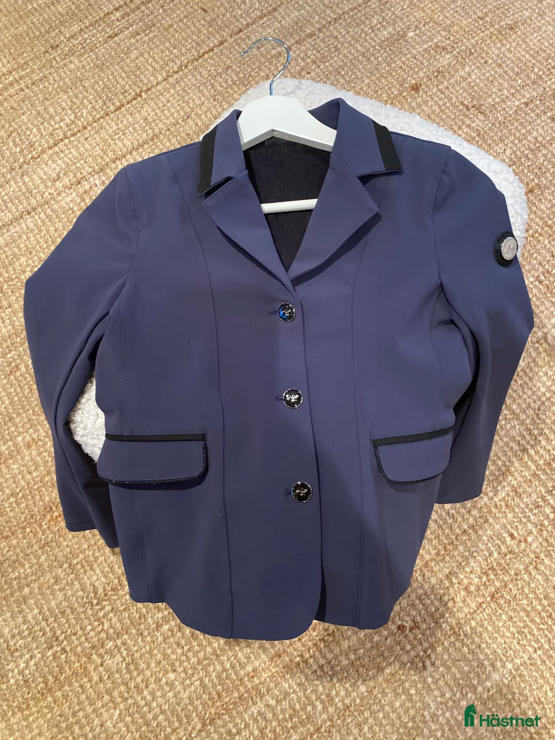 Jackor & Kavajer ryttarutrustning till salu: Ridkavaj strl 140 i Gärsnäs - Annons 1