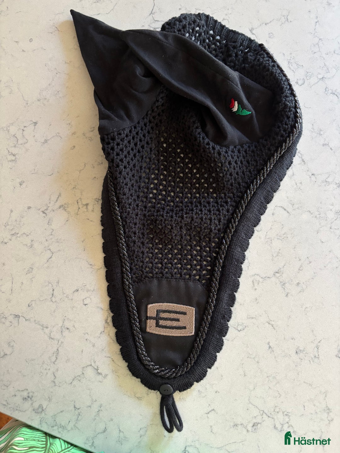 Övrig Hästutrustning hästutrustning till salu: E- logga huva i Kristianstad - Annons 1