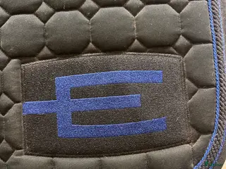 Schabrak & Vojlockar hästutrustning SUPERFINT TÄVLINGSCHABRAK i Lidingö - Annons 23