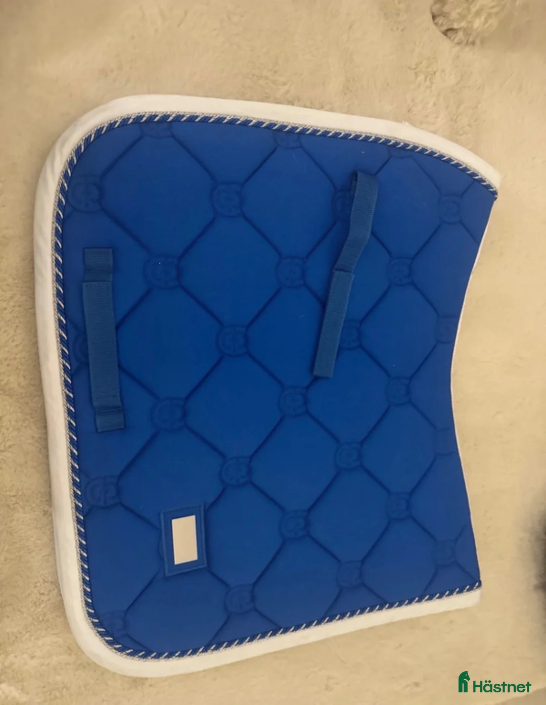 Schabrak & Vojlockar hästutrustning till salu: Equestrian Stockholm schabrak💙 - Annons 1