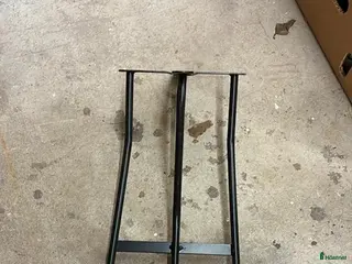 Stallinredning, stängsel & gård övrig utrustning till salu: Fem sadelhängare - Annons 1