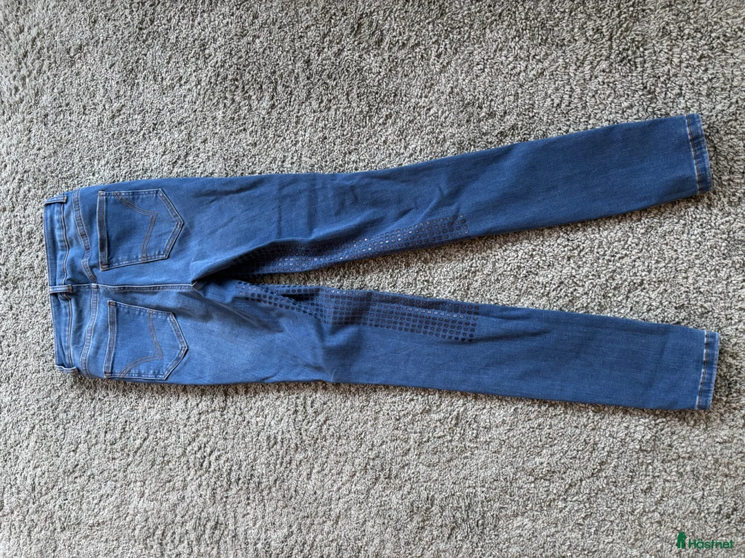 Ridbyxor ryttarutrustning till salu: Stretchiga jeans - Annons 2