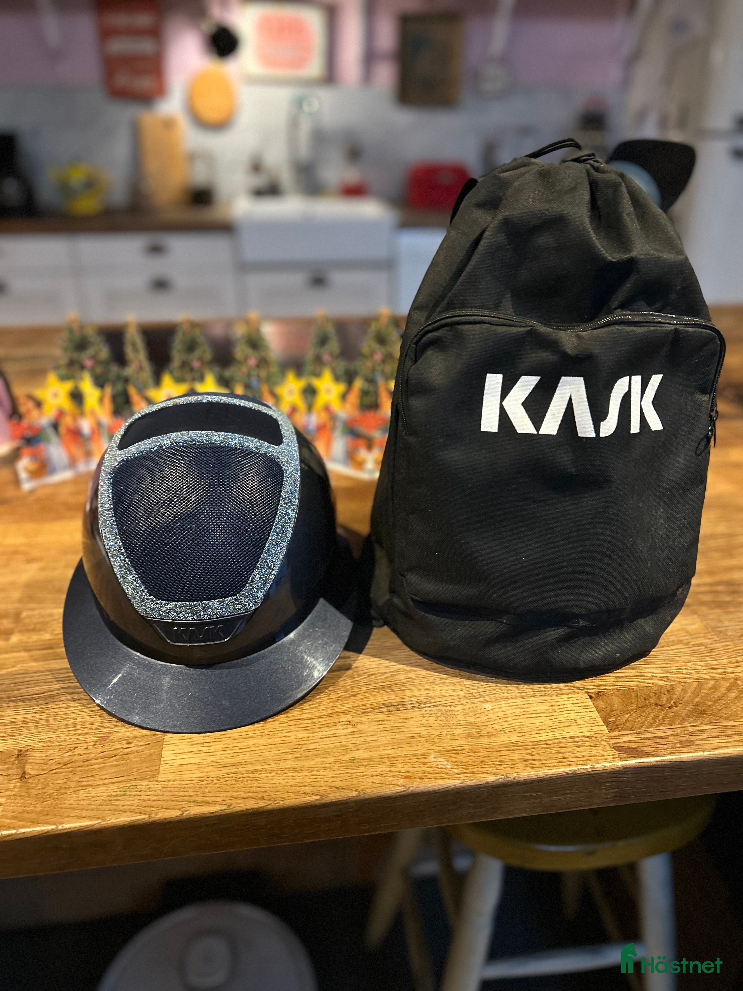 Hjälmar ryttarutrustning till salu: Perfekta julklappen! i Gärsnäs - Annons 20