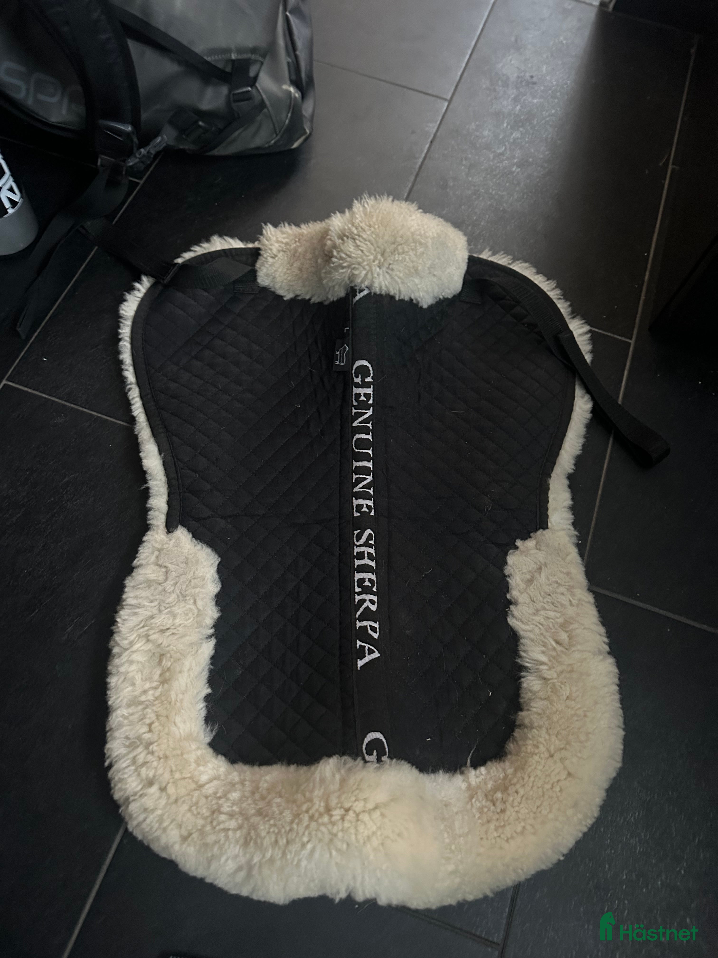 Sadeltillbehör hästutrustning Fårskinnspadd - Annons 21