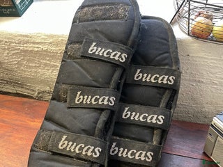 Benskydd hästutrustning till salu: Transportskydd i Karlstad - Annons 1