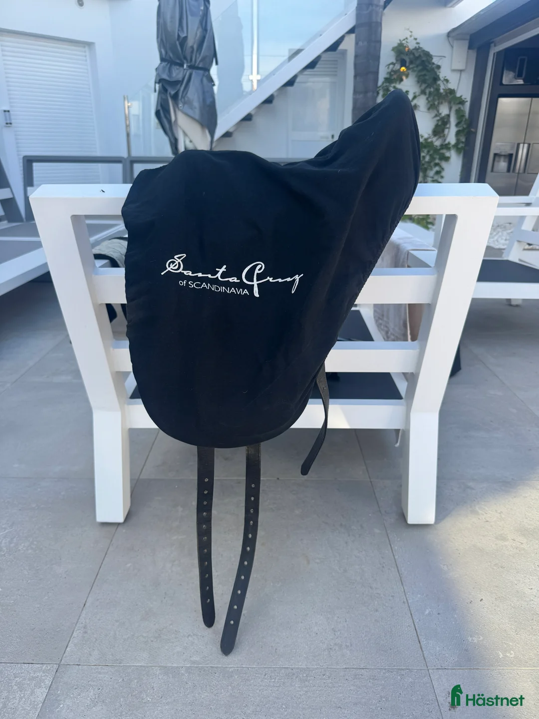 Sadlar hästutrustning till salu: Santa Cruz dressyrsadel för ponny i Stockholm - Annons 9