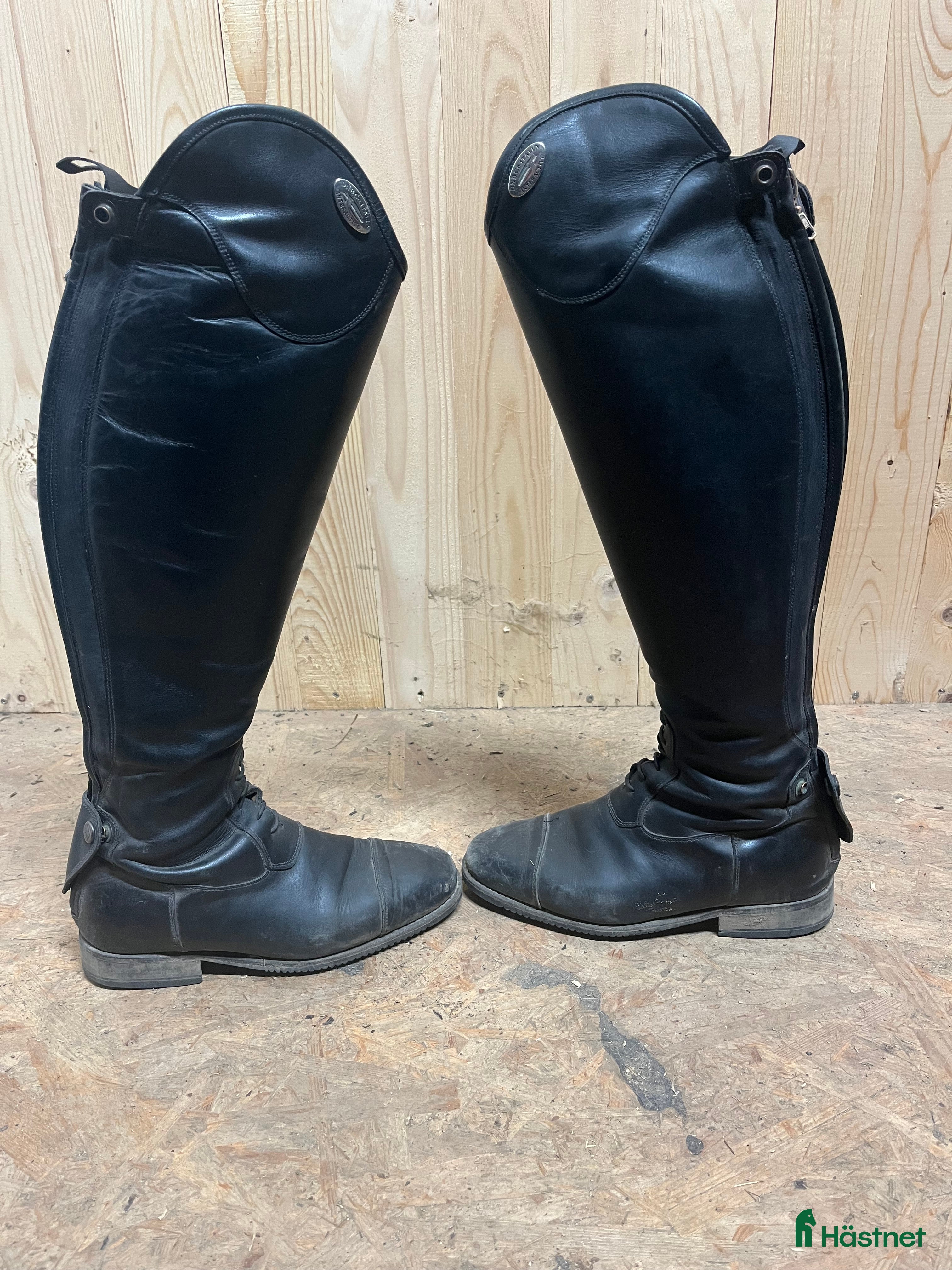 Ridstövlar ryttarutrustning till salu: Dinero stövlar i Flyinge - Annons 1