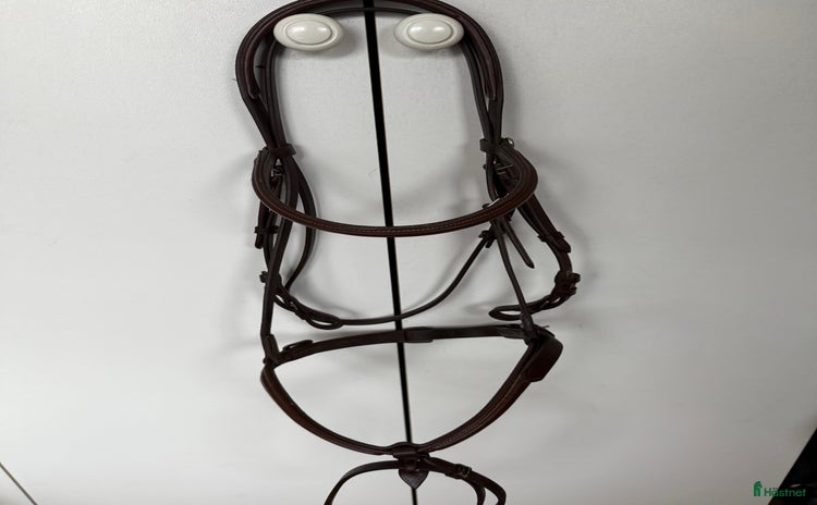 Träns hästutrustning till salu: Oanvänt Horsehead träns i Fjärås - Annons 20