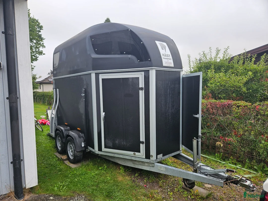 Hästtransporter  fordon & transport till salu: Sirius S75 i Vingåker - Annons 1