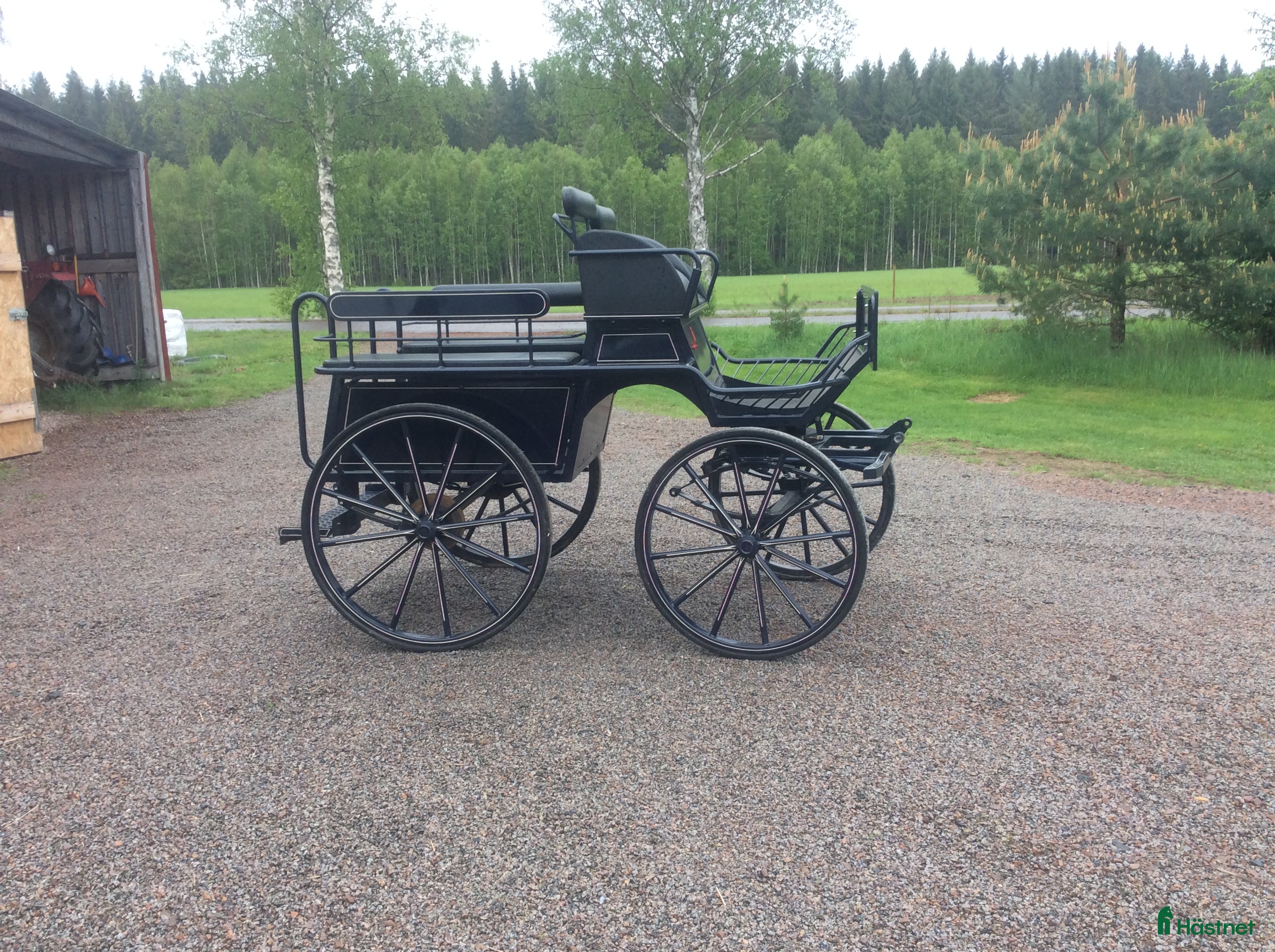 Körvagnar körning till salu: Shire-wagonette i Onslunda - Annons 3