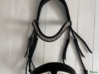 Träns hästutrustning till salu: Drömfint dressyrträns! i Skurup - Annons 2