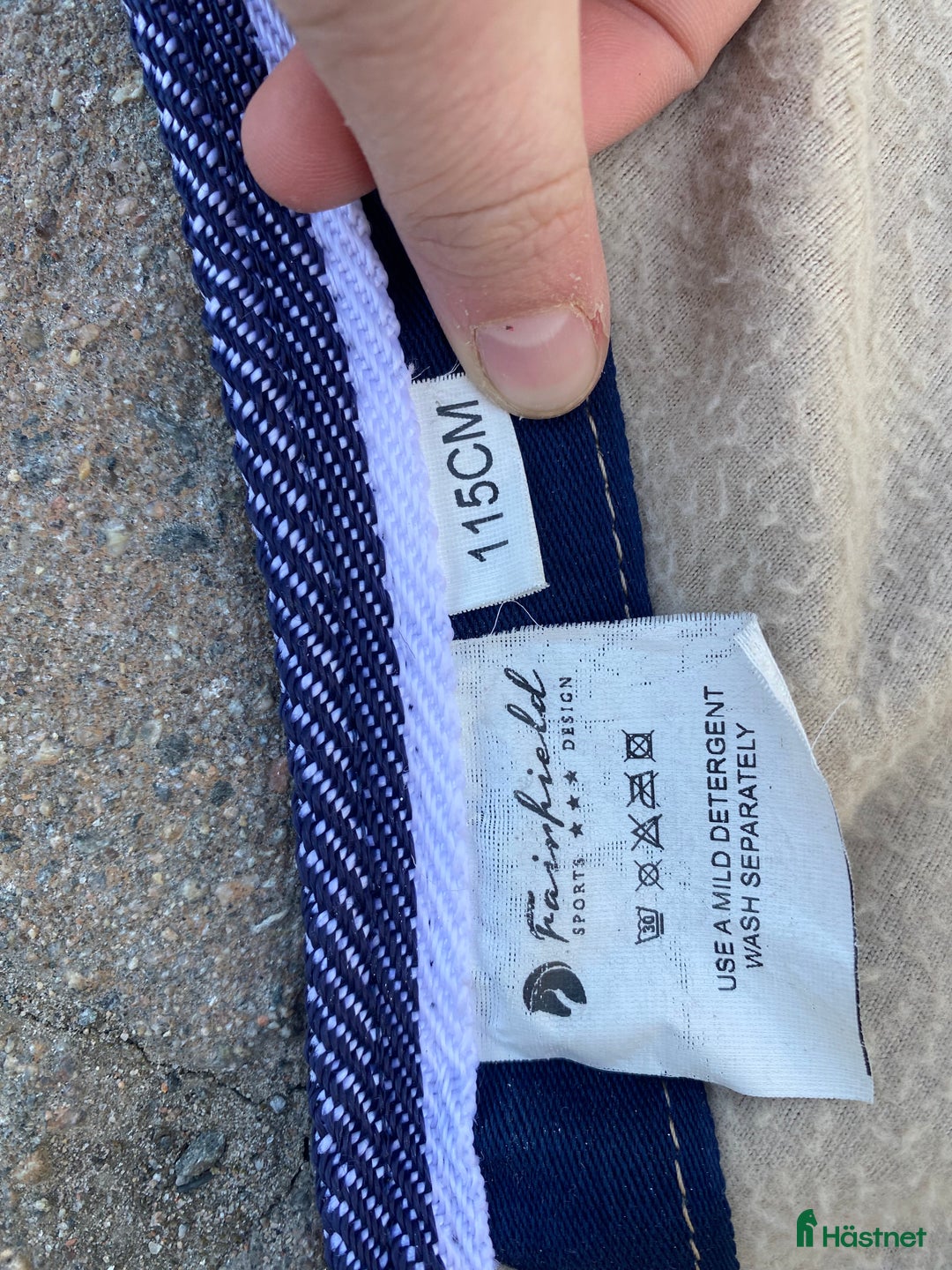 Täcken hästutrustning till salu: Fairfield fleecetäcke🥰 i Hammarö - Annons 3