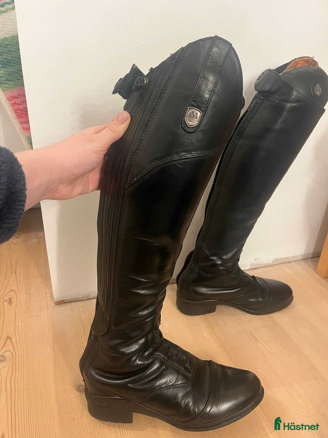 Ridstövlar ryttarutrustning till salu: Ridstövlar i Vallda - Annons 2