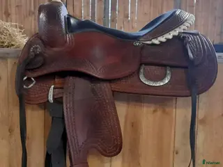 Sadlar hästutrustning till salu: Unik Freemax westernsadel, showmodell i koläder i Katthammarsvik - Annons 3