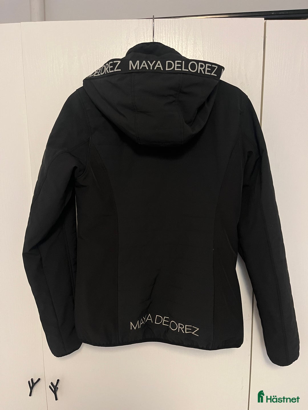 Jackor & Kavajer ryttarutrustning till salu: Maya delorez jacka  i Kolbäck - Annons 2