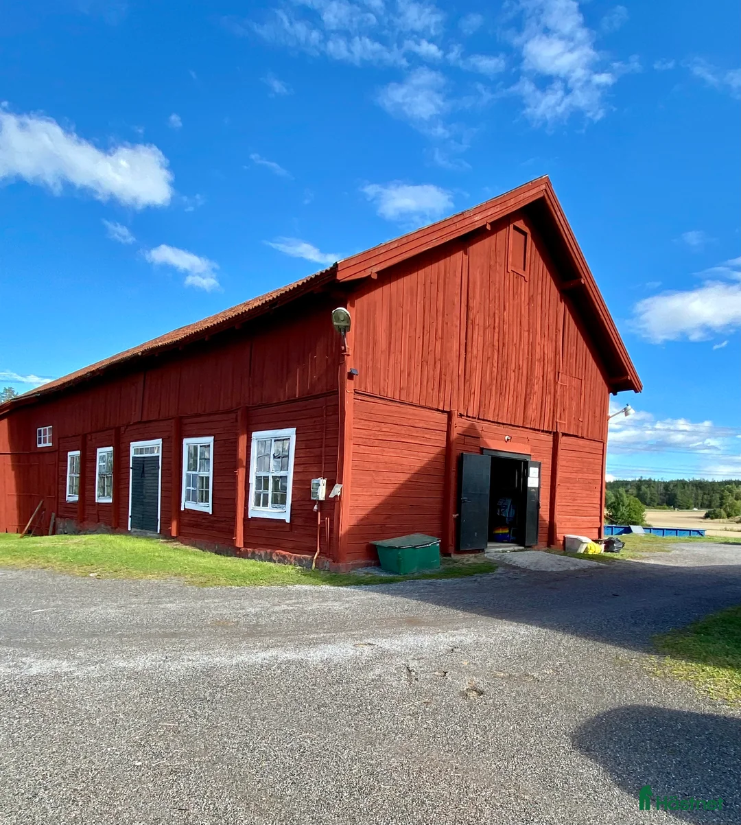  stallplats finnes: Boxplatser lediga i Upplands-Väsby - Annons 8