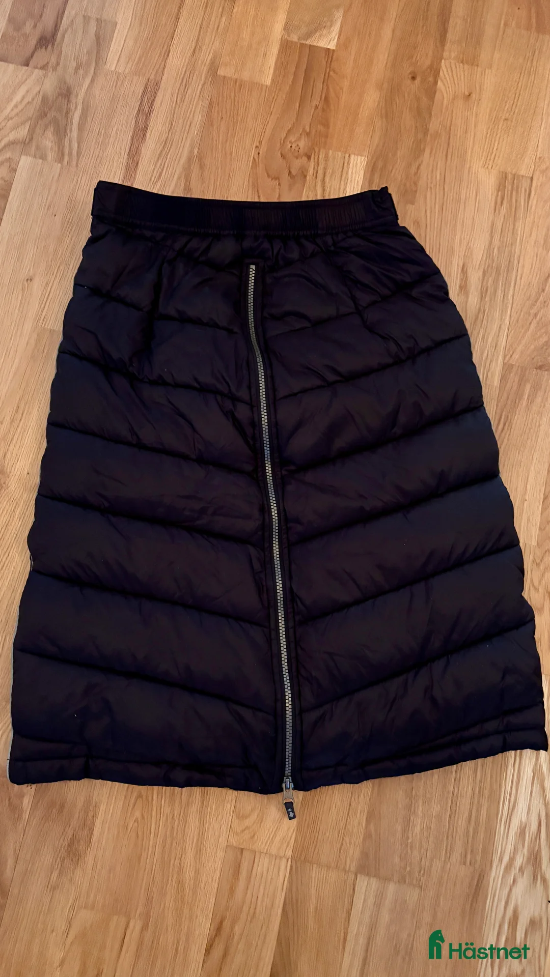 Övrigt Ridkläder ryttarutrustning till salu: Oanvänd Uhip Termpkjol Navy storlek 36 i Täby - Annons 2