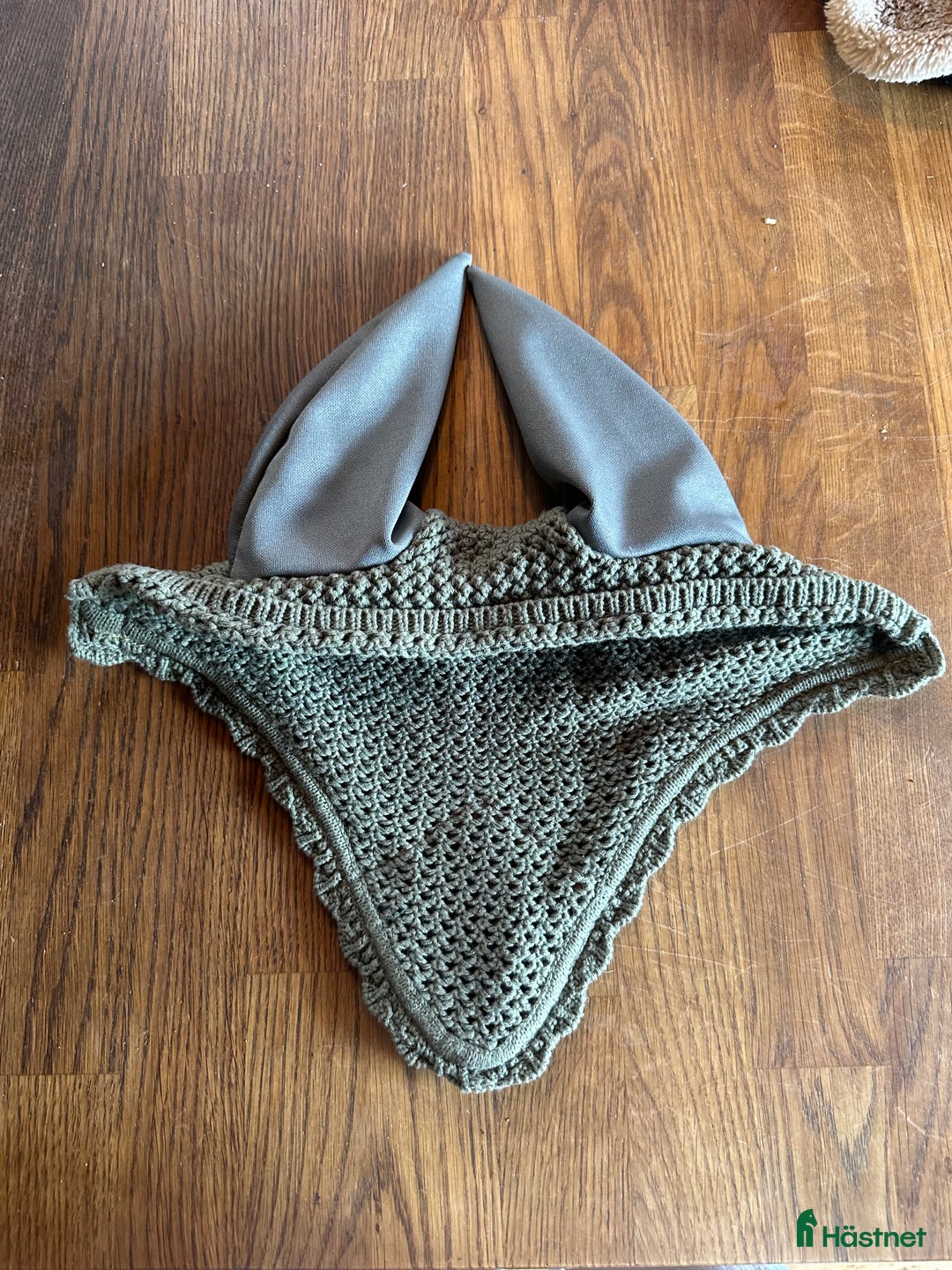 Övrig Hästutrustning hästutrustning till salu: Equestrian Stockholm huva  i Rättvik - Annons 2