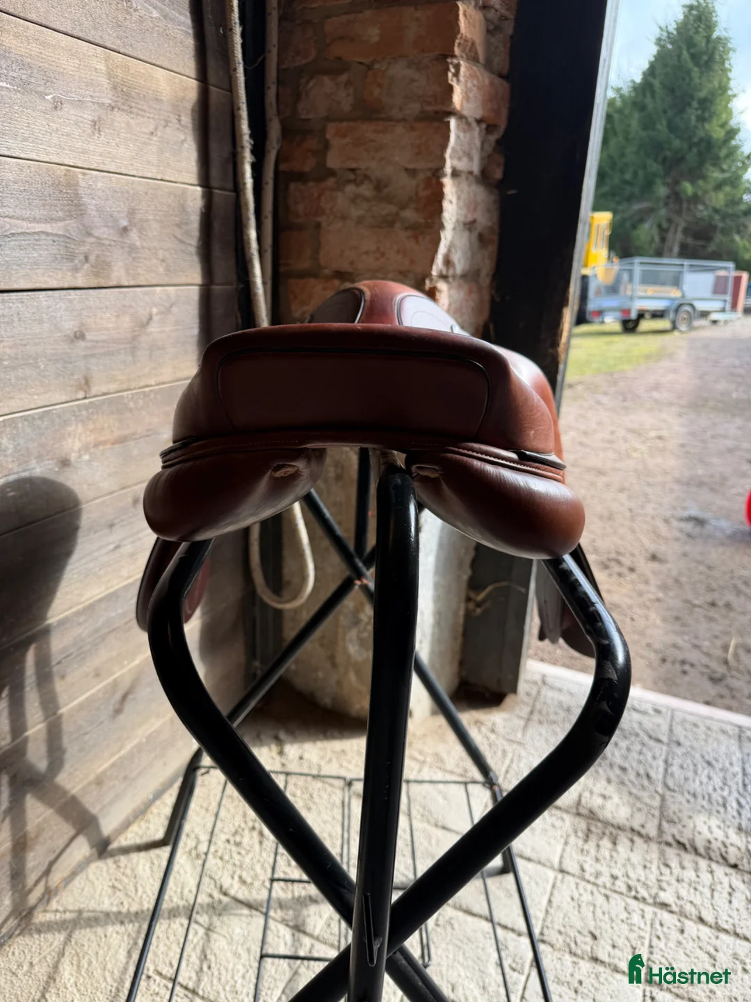 Sadlar hästutrustning till salu: Ikonic Hoppsadel  - Annons 5