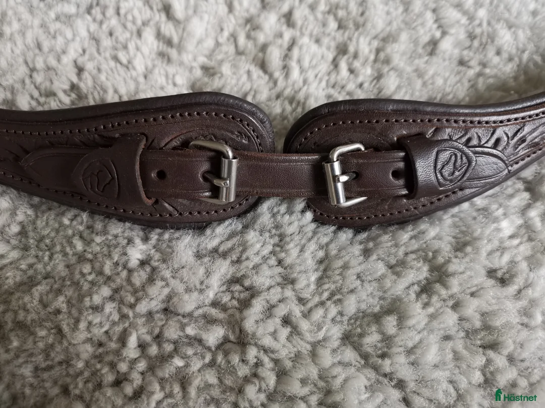 Träns hästutrustning till salu: Bettlöst Hackamore  i Ludvika - Annons 9