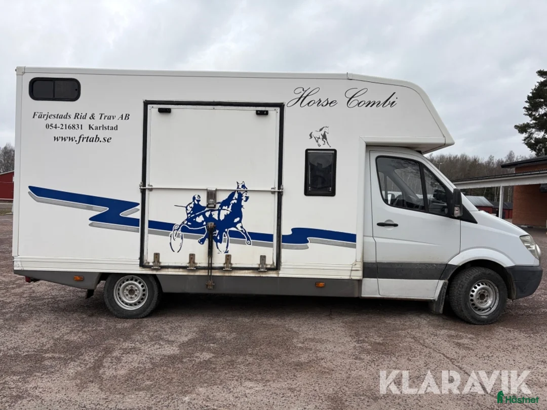 Hästlastbilar  fordon & transport till salu: Mercedes Sprinter 318 Hästlastbil i Karlstad - Annons 2