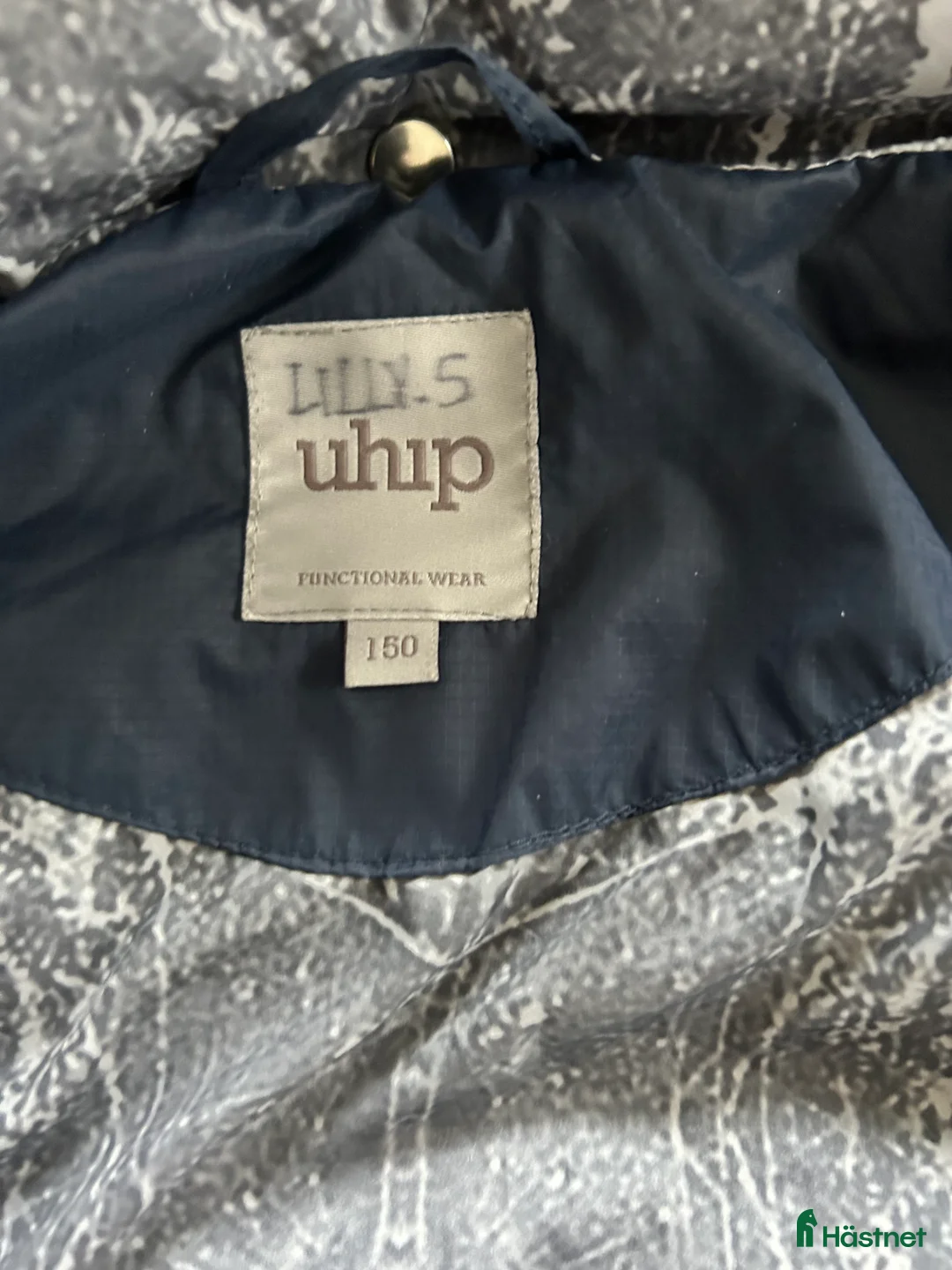 Jackor & Kavajer ryttarutrustning till salu: Uhip jacka i str 150 i Olofstorp - Annons 3