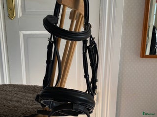 Träns hästutrustning till salu: Helt oanvänt ponny träns i Lerum - Annons 9