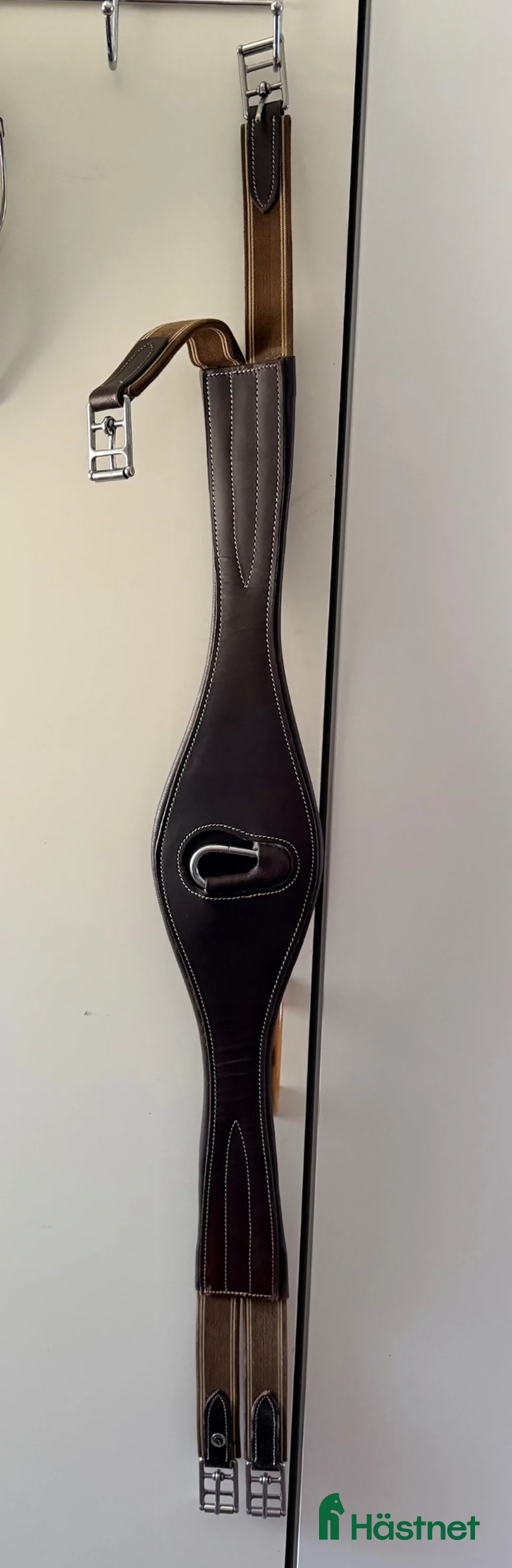 Sadeltillbehör hästutrustning till salu: Brun sadelgjord - Annons 1