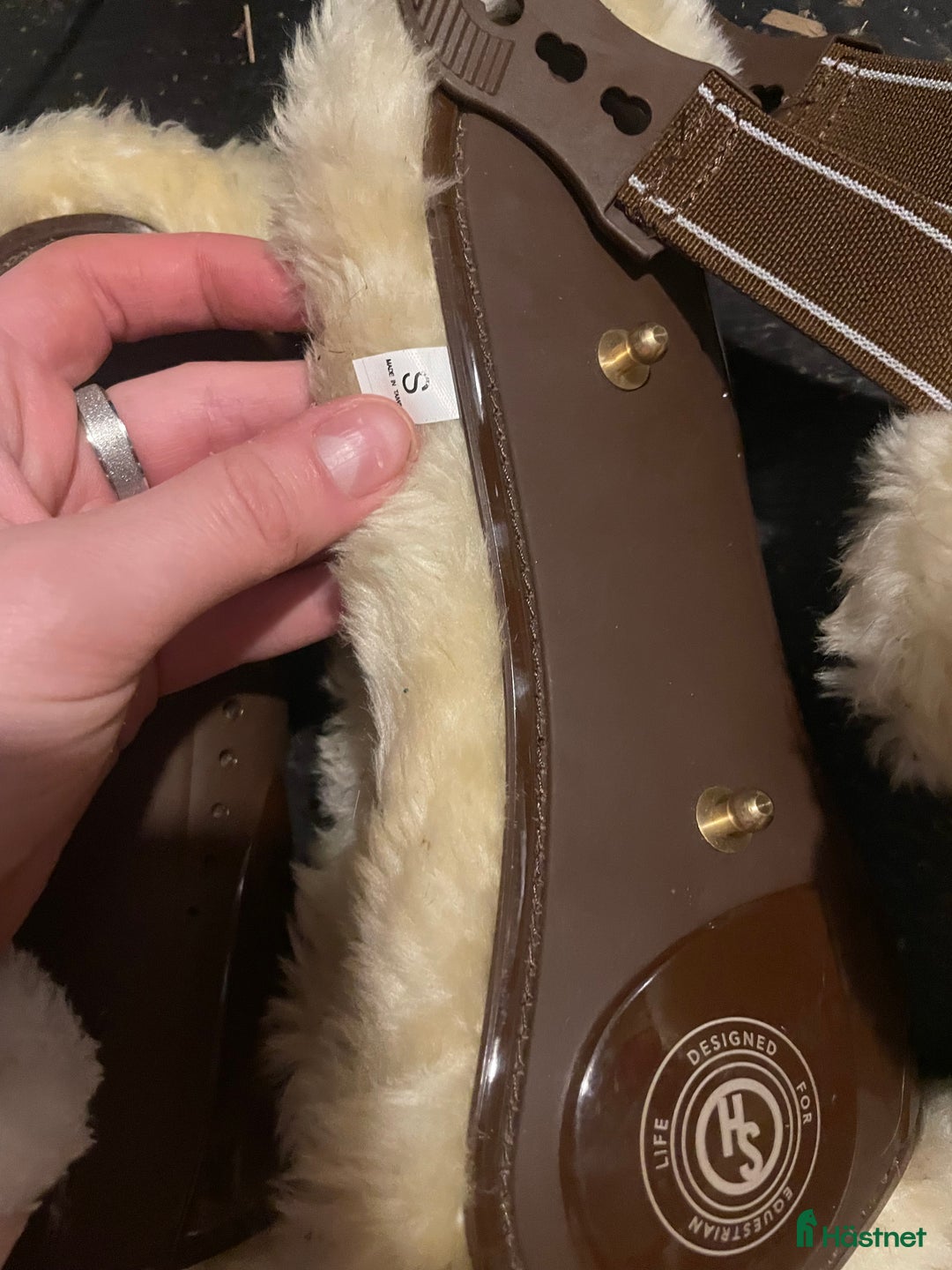 Benskydd hästutrustning till salu: Fina benskydd  i Sjuntorp - Annons 2