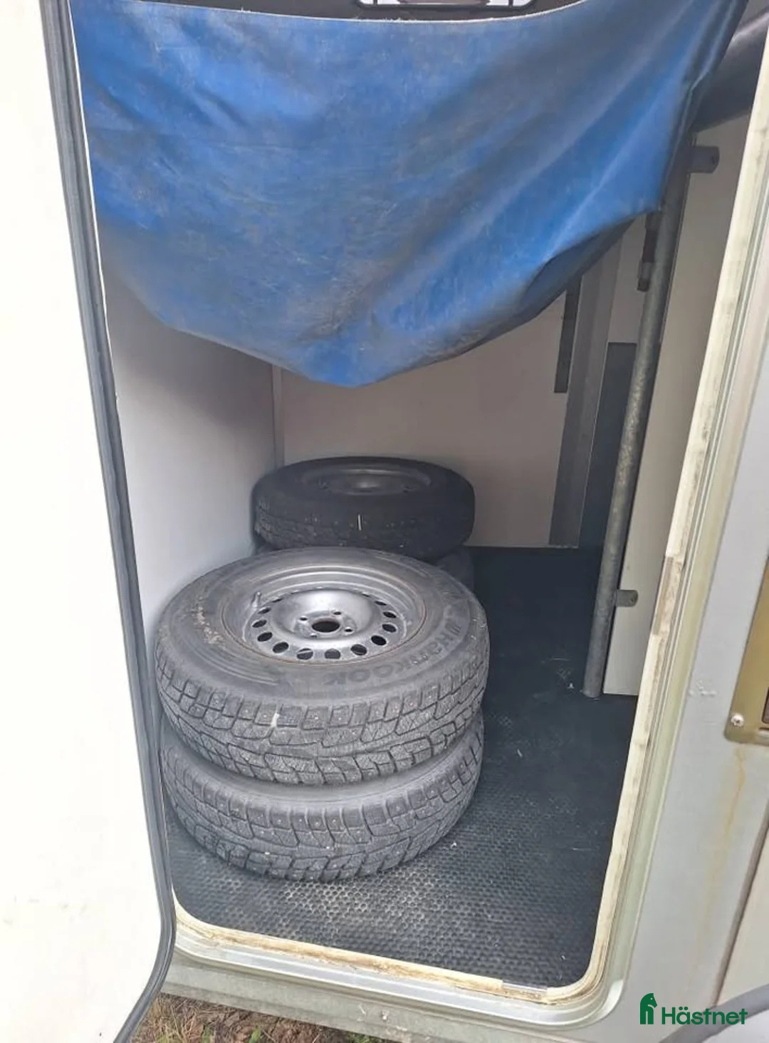 Hästtransporter  fordon & transport till salu: THULE Excellent 2008 i Ullared - Annons 5