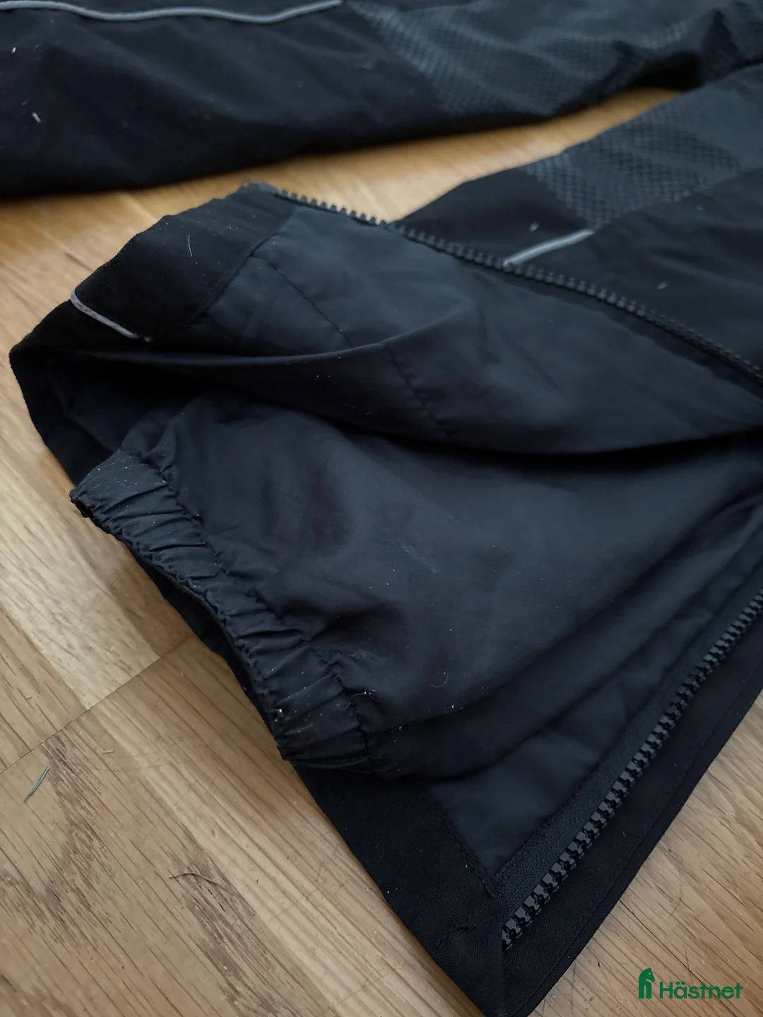 Ridbyxor ryttarutrustning till salu: Överdragsbyxor med helskoning för barn i Västerås - Annons 3