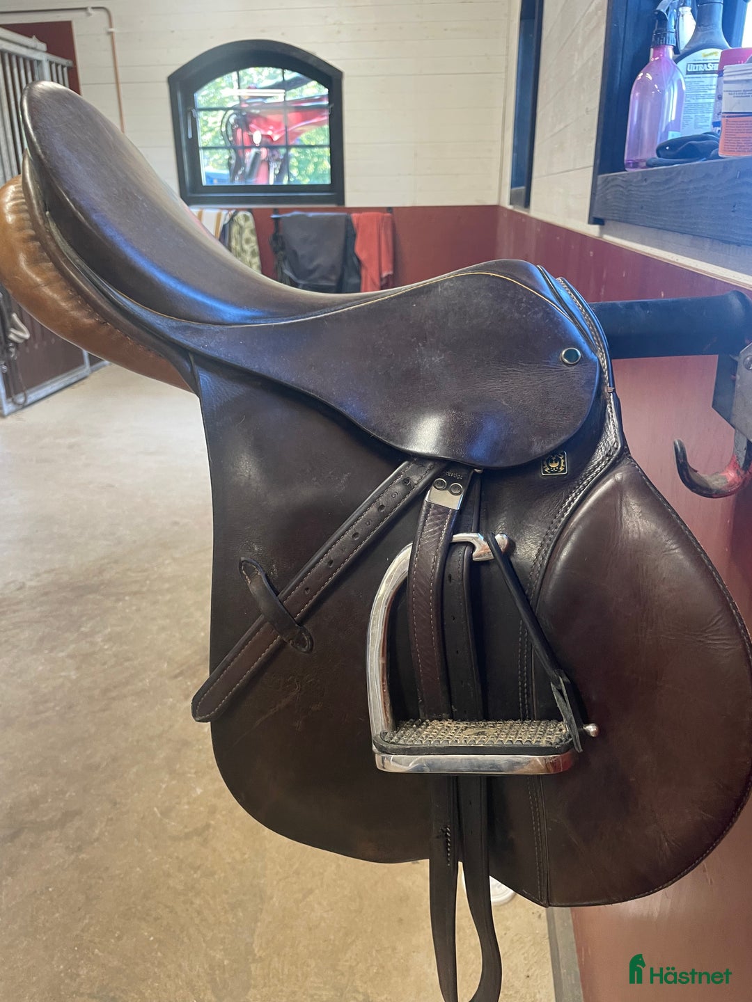 Sadlar hästutrustning till salu: Allround stübben sadel i Lekeryd - Annons 2