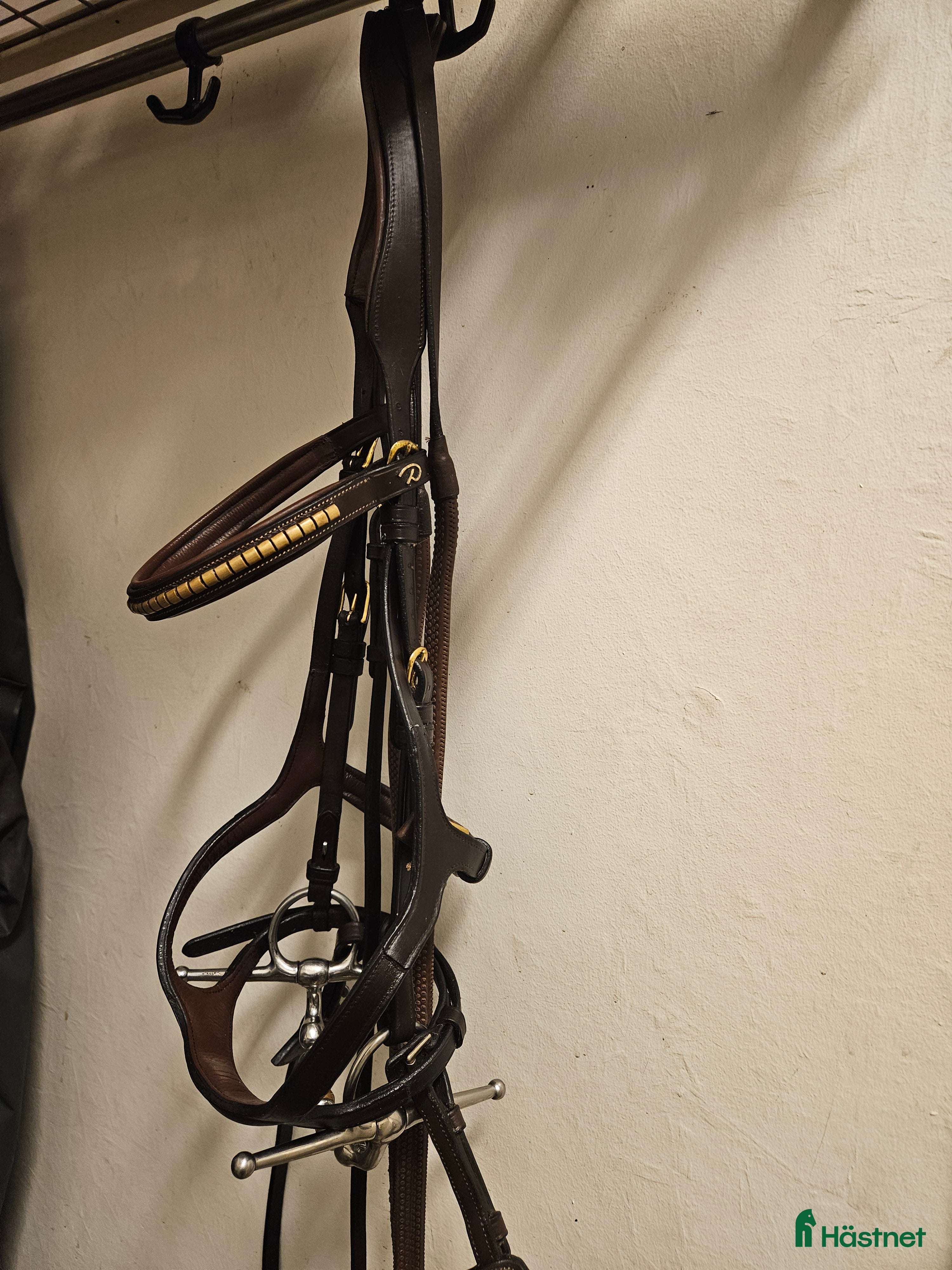 Träns hästutrustning till salu: Dyon x-fit i Härnösand - Annons 24