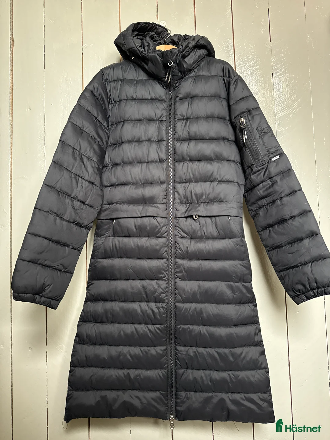 Jackor & Kavajer ryttarutrustning till salu: CRW Jacka lång modell marinblå  i Västerås - Annons 1