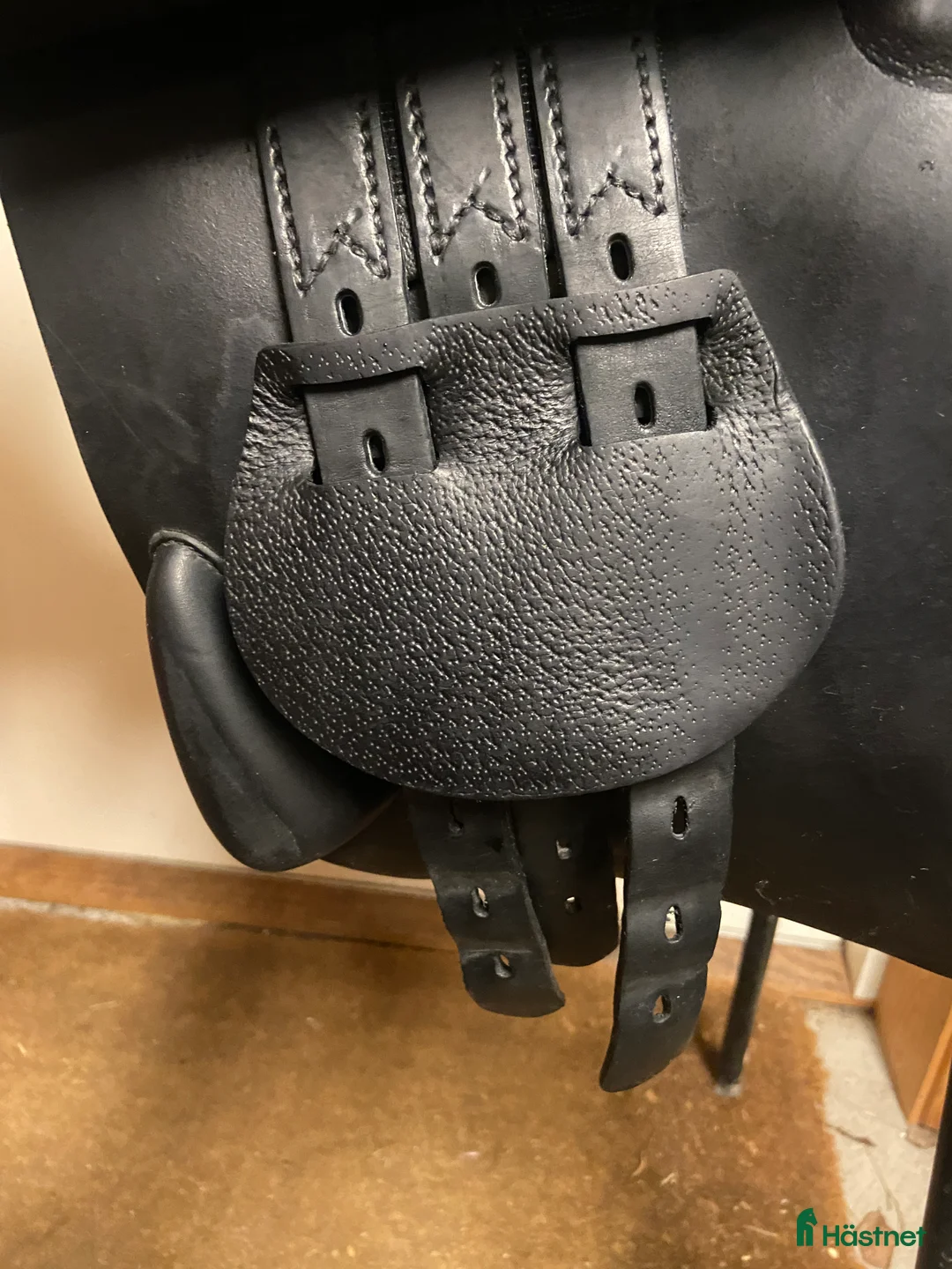 Sadlar hästutrustning till salu: Fynd superskön Equipe - Annons 5